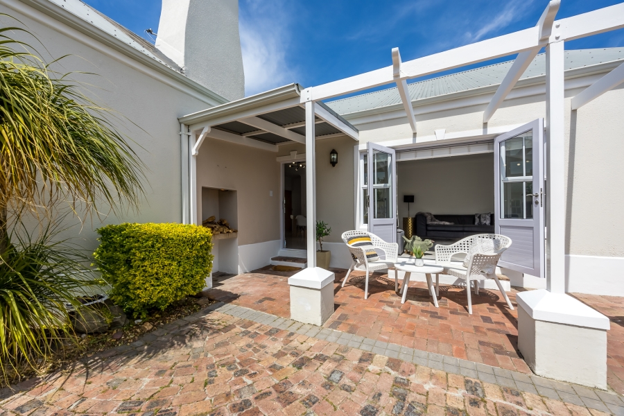 3 Bedroom Property for Sale in Zevenzicht Western Cape